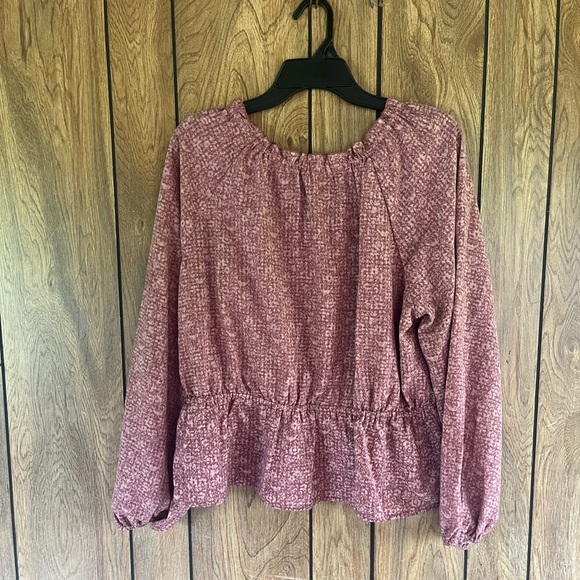 Universal Thread Women's Balloon Long Sleeve Blouse - XL Mauve Floral NWT - Picture 2 of 3